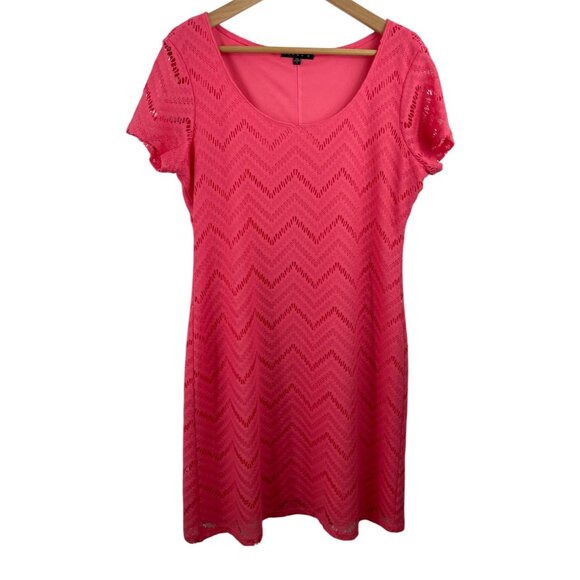 Tiana B Womens Size Large Coral Short Sleeve Knee Length Lined Shift Dress - Picture 1 of 9